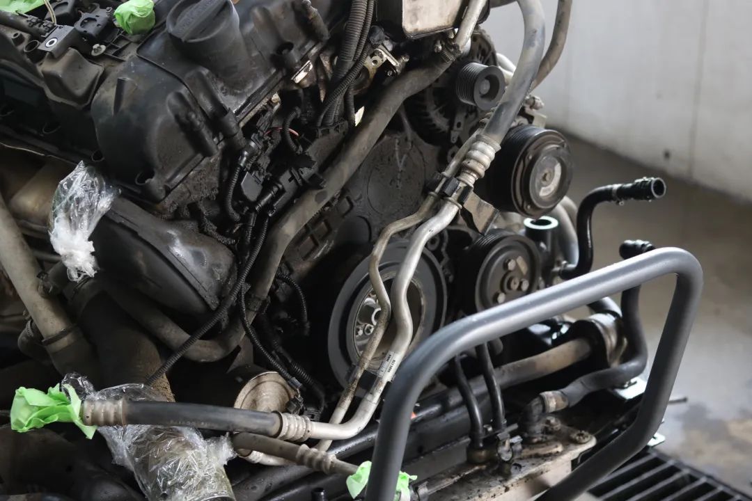 经典老车宝马x5翻新,宝马x5二手车整备翻新费用