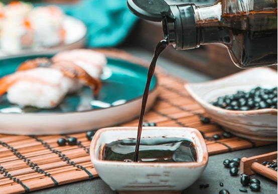 黄豆酱油与黑豆酱油哪个口感好,黑豆酱油和脱脂大豆哪个好