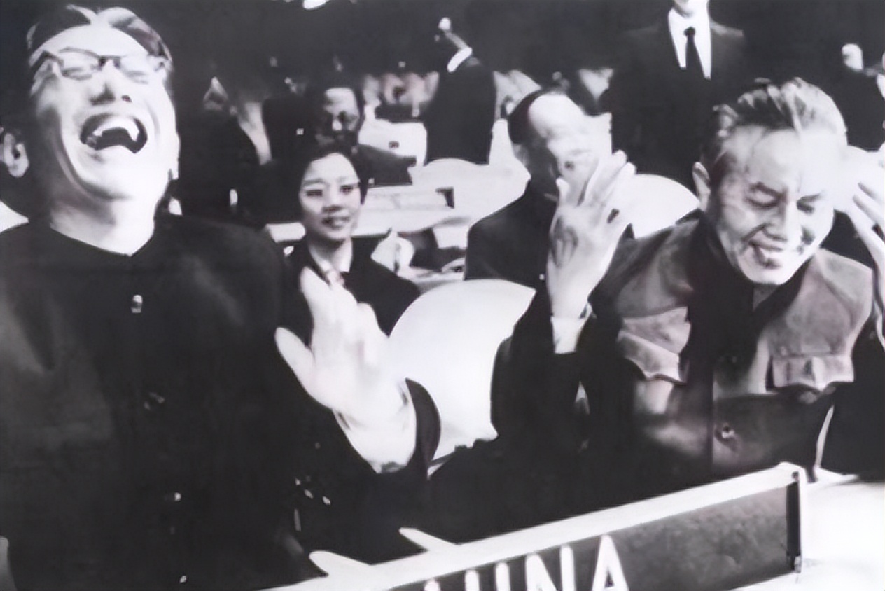 59岁陈凯歌的前妻近照,陈凯歌前妻现在的照片