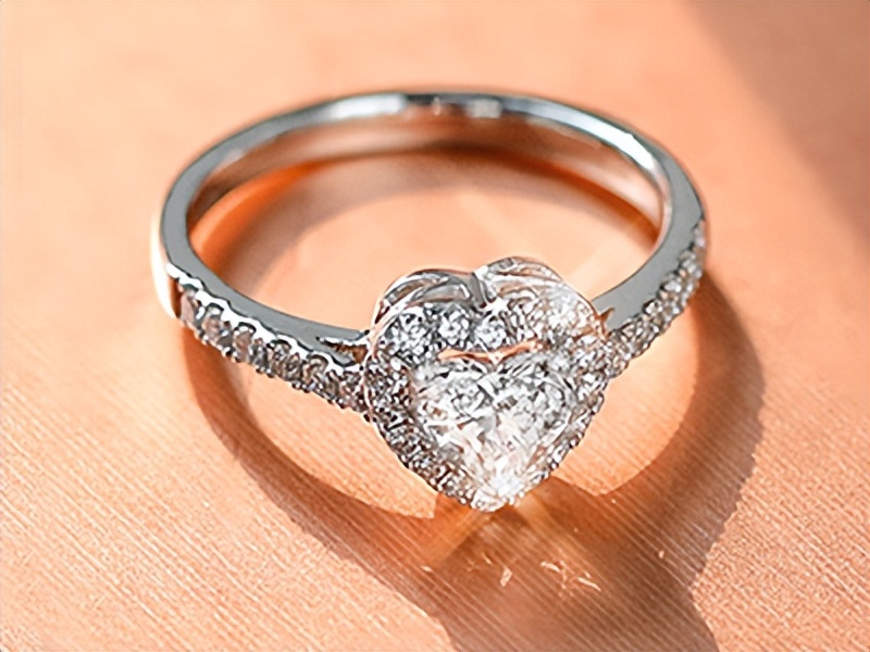 20分钻戒价格是多少钱一个,20分钻戒一般多少钱