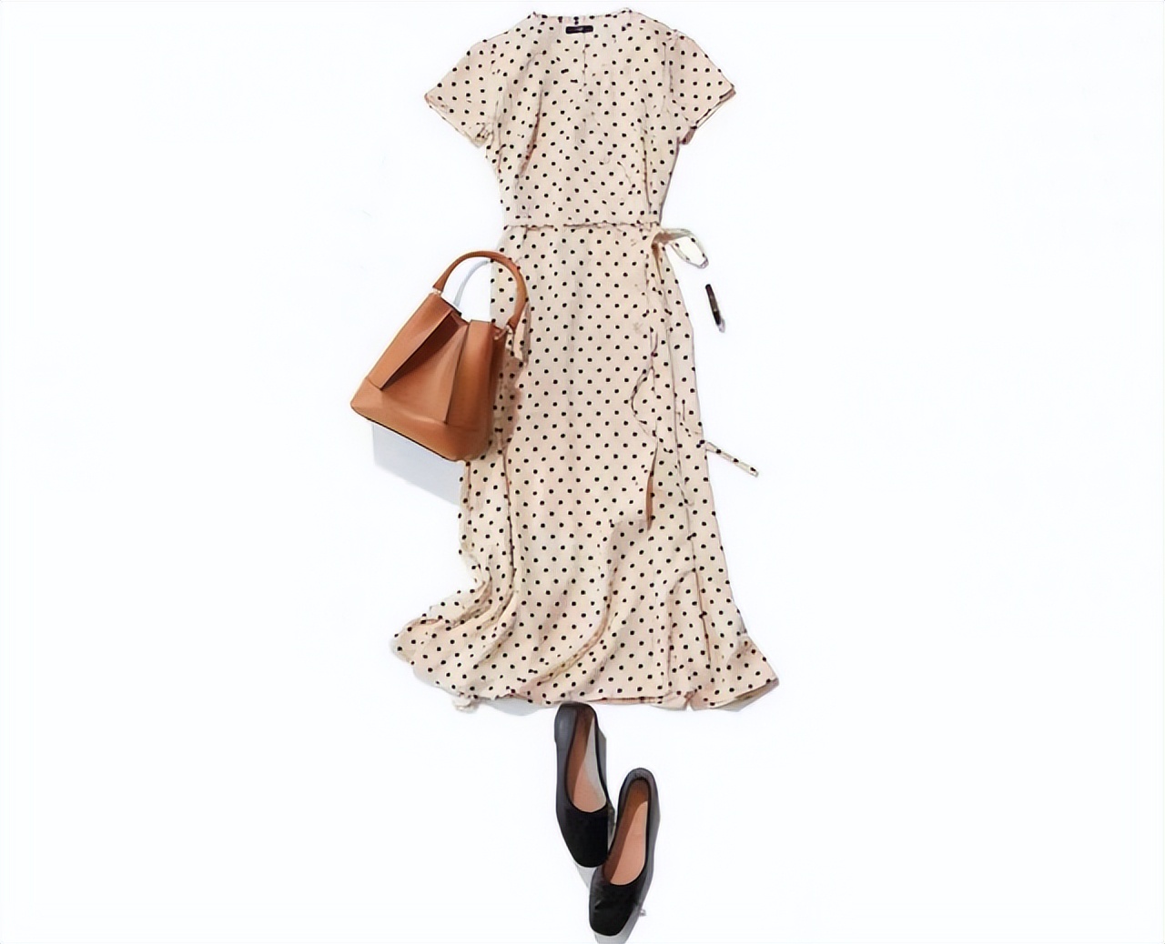 连衣裙的多种穿搭技法,讲解连衣裙的穿搭