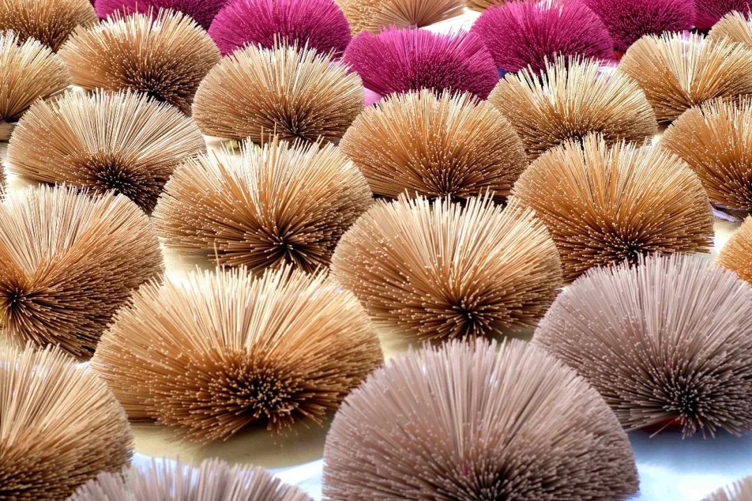 当代年轻人不上进只上香？上香有讲究，5.12-15厦门看香全攻略