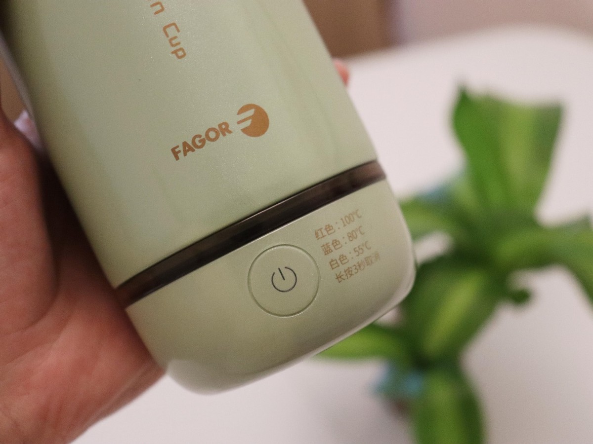 电加热保温杯怎么用,电热保温杯