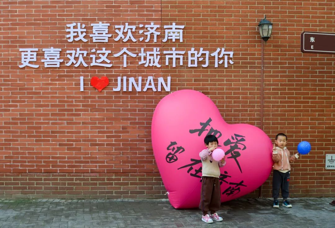 济南大观园成网红打卡地,济南好玩的打卡攻略