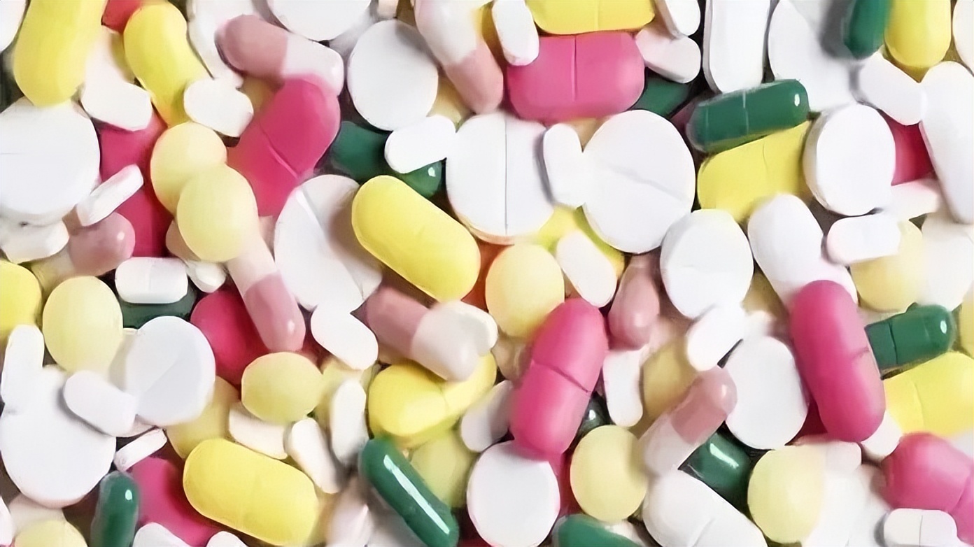 老年人脑部萎缩吃什么维生素好呢,老人脑萎缩吃什么能食疗恢复