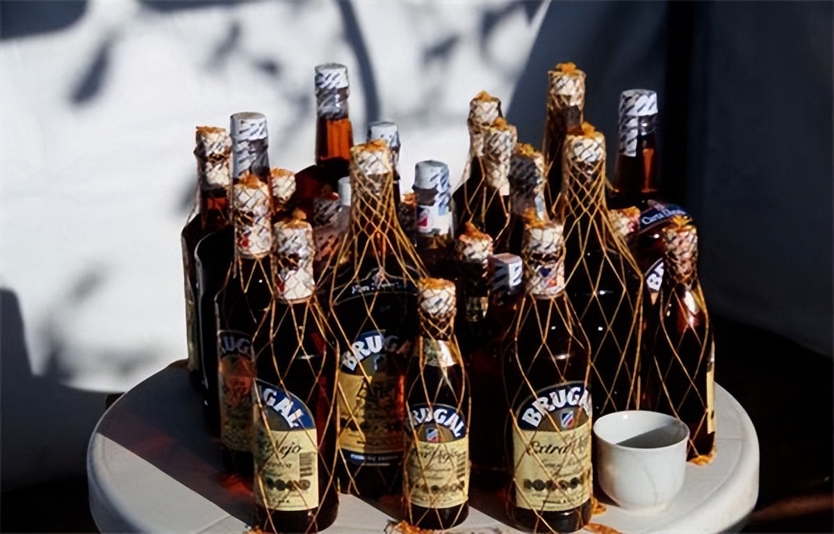 外国人为什么不喜欢喝茅台,外国人为啥喝不惯中国白酒