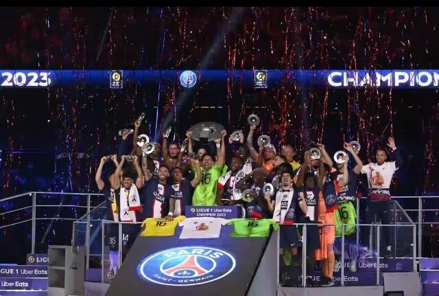 梅西阿根廷告别赛,梅西巴萨告别大巴黎