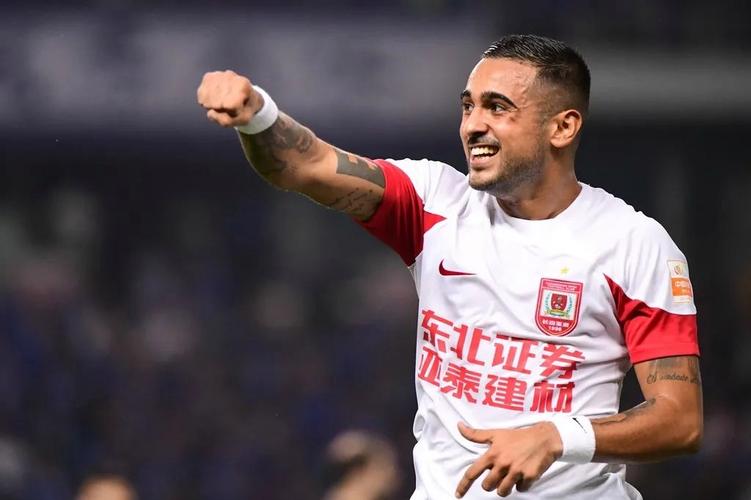 中超官方公布4月最佳阵容,中超官方公布3月最佳阵容