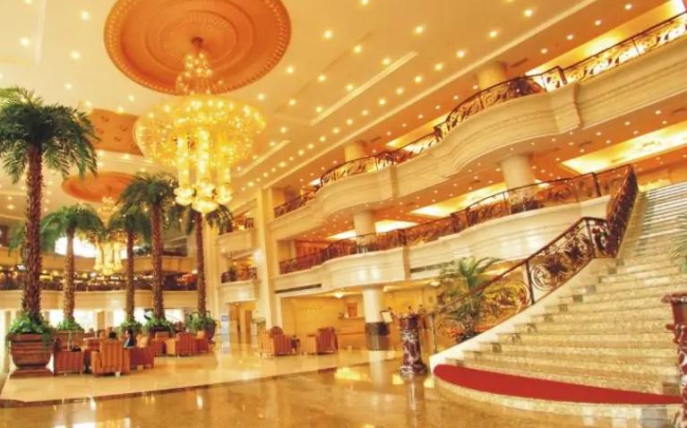 曾经一房难求、周末爆满的太子酒店，如今怎样了？住客评价：安静