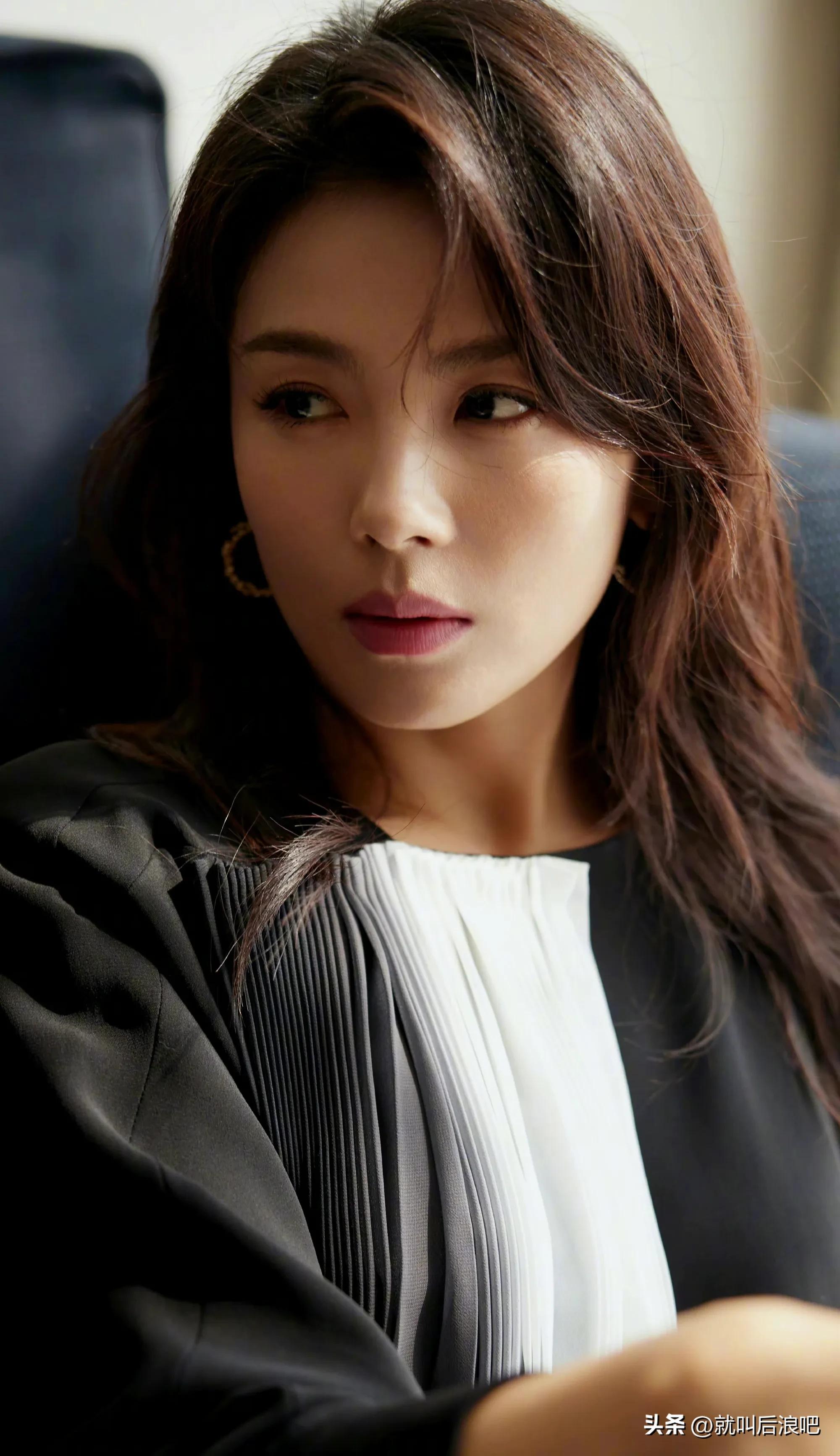 刘涛以前为什么会出演幸子,刘涛巴黎时尚秀