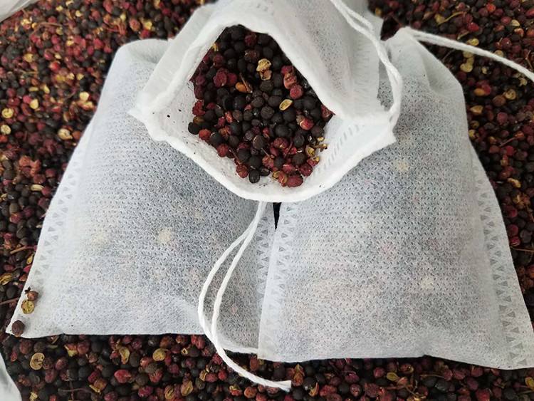 室内蚊子太多怎么驱赶蚊子呢,家里蚊子太多教你一招搞定蚊子