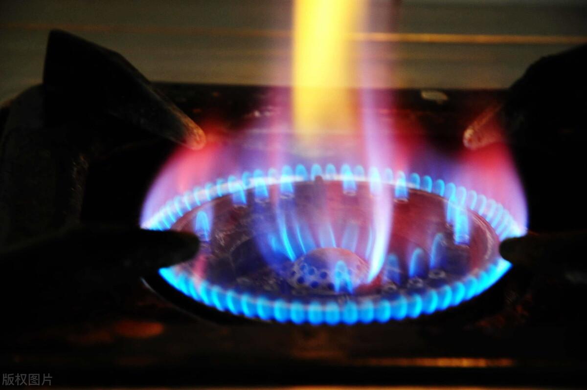 燃气灶是不是越贵就越好?我家换了3次,谈谈实际感受