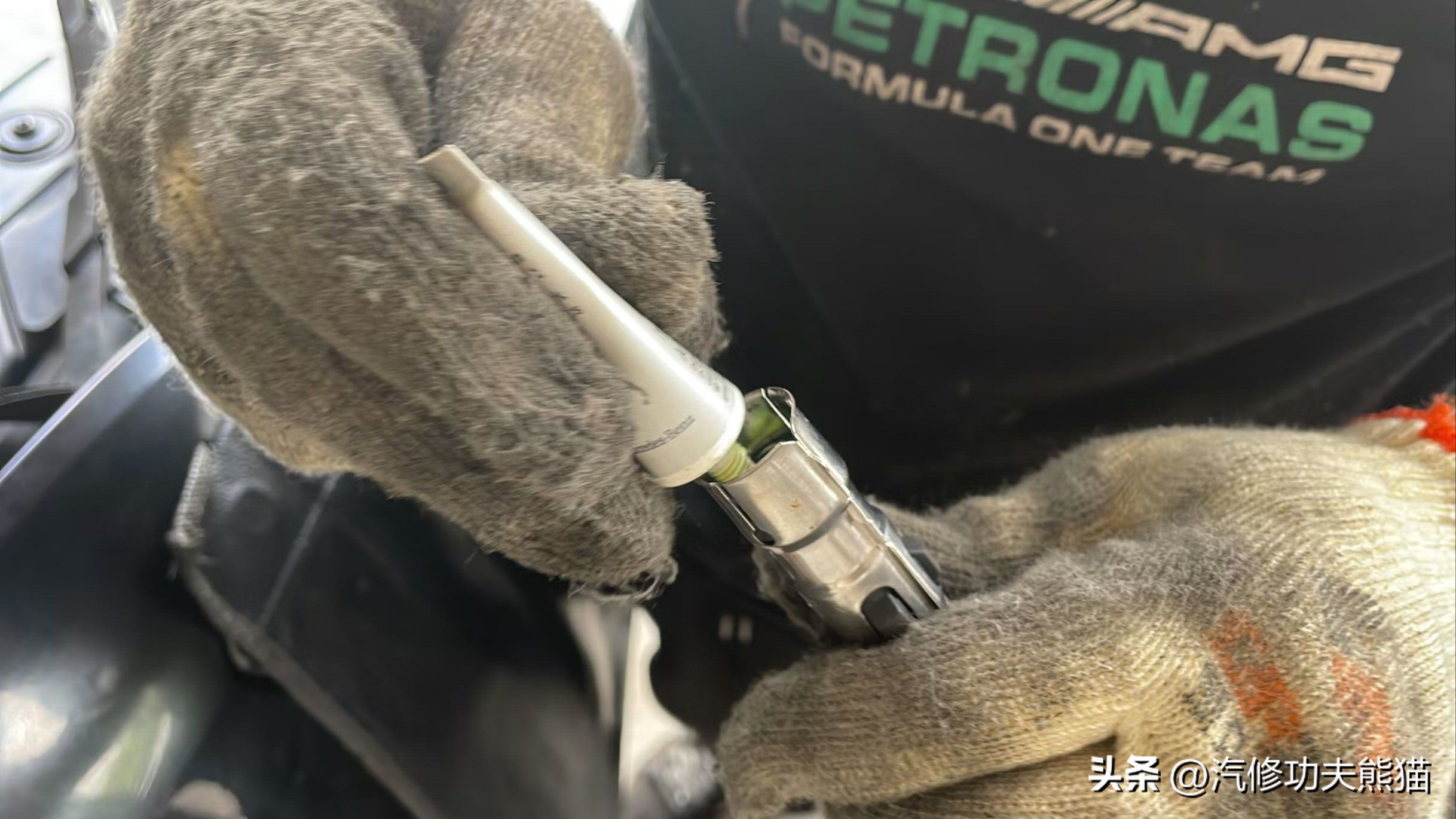 2017款大众迈腾10万公里烧机油,十年的迈腾怎么样后期维修费用