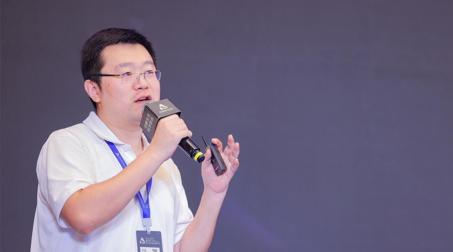 八大议题、7000字笔记流出：今年“智汇山海”上演怎样巅峰对话？