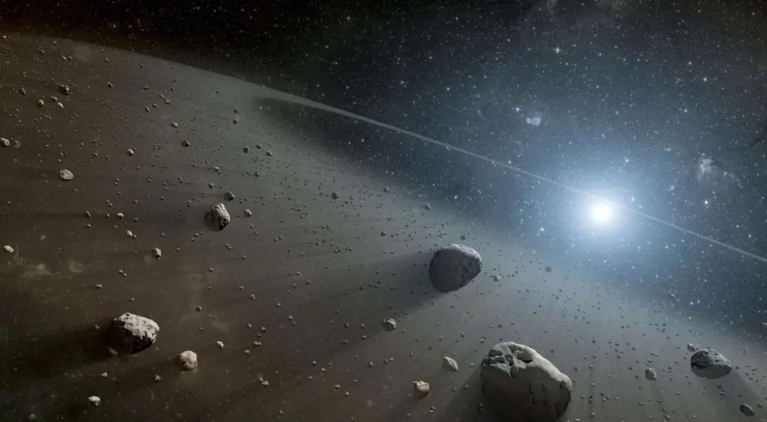 文曲星下凡？浙江舟山天降“火球”！击穿房顶瓦片，无非两种可能