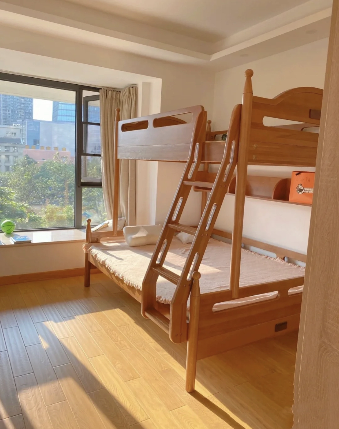 装修儿童房先不放床,装修房子儿童房不做榻榻米