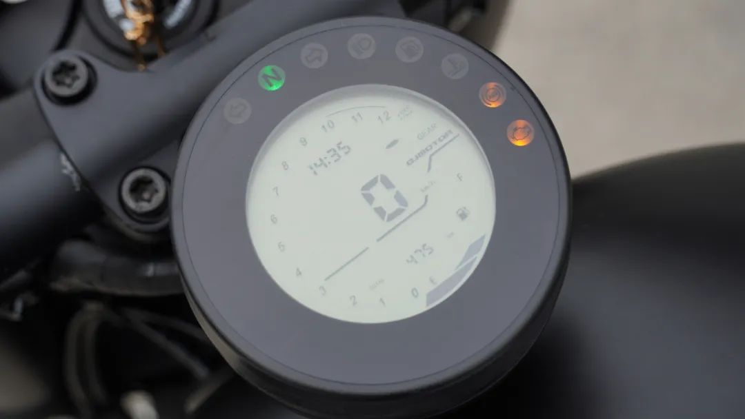 座高700以下的巡航车合资,可载人的复古巡航车300cc