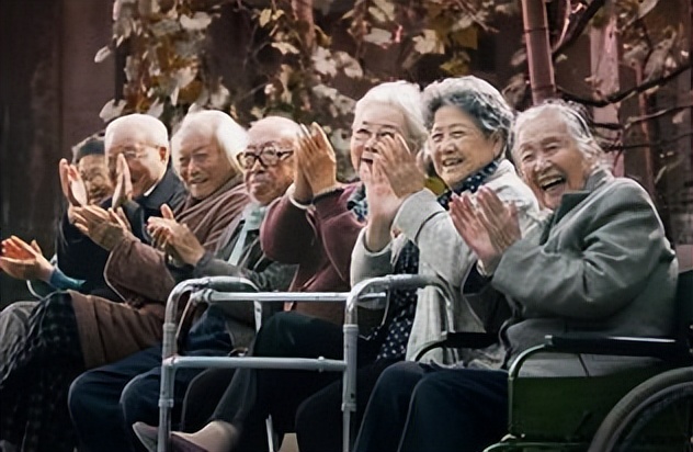 独居老人所面临的困境,80岁独居老人最好的解决方法