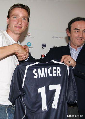 捷克黄金一代的代表人物，伊斯坦布尔奇迹亲历者，落叶归根开酒店