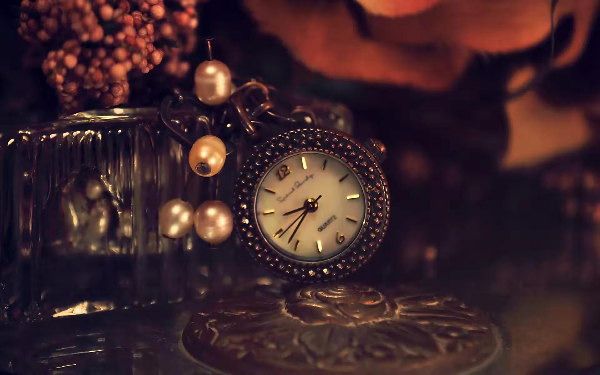 人事亦从容山河总静好下一句,山河静好岁月从容