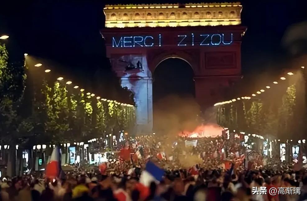 足球大师齐达内形象,艺术大师齐达内