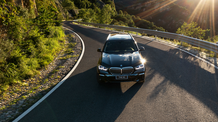 宝马x5xdrive30i曜夜版顶配,宝马x5xdrive30li尊享型m运动曜夜