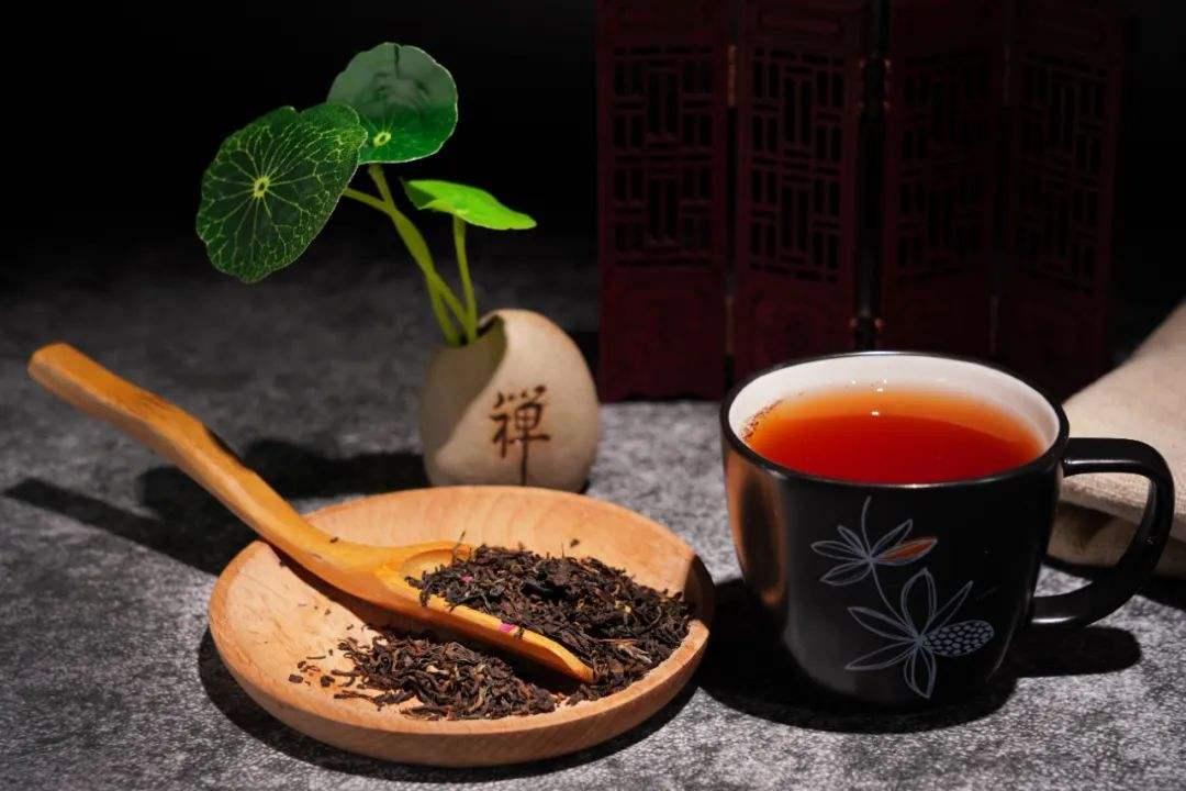 放了多年的绿茶红茶普洱茶能喝吗,普洱红茶能保存多久喝一次
