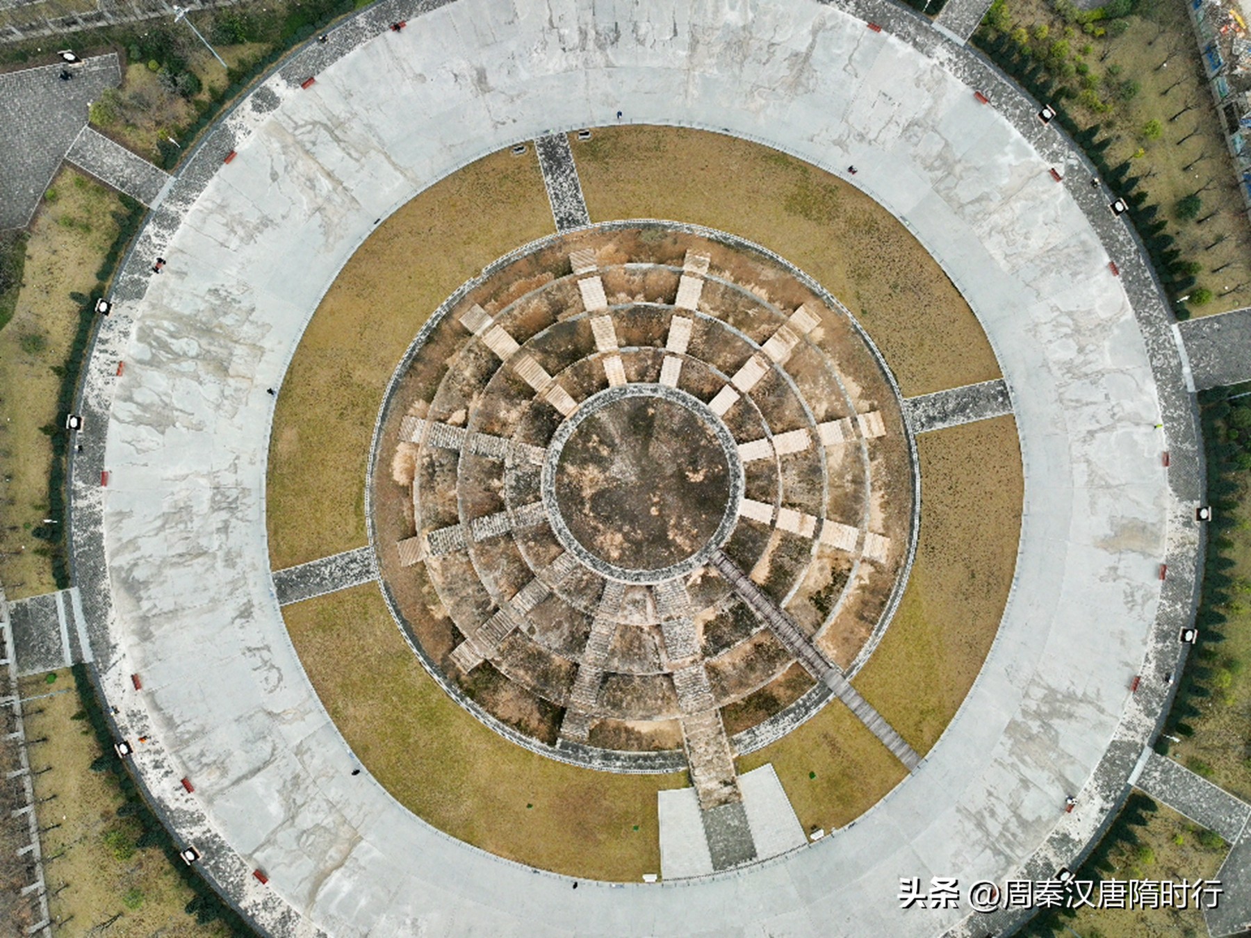 天坛圜丘上坛有几环,西安隋唐圜丘遗址