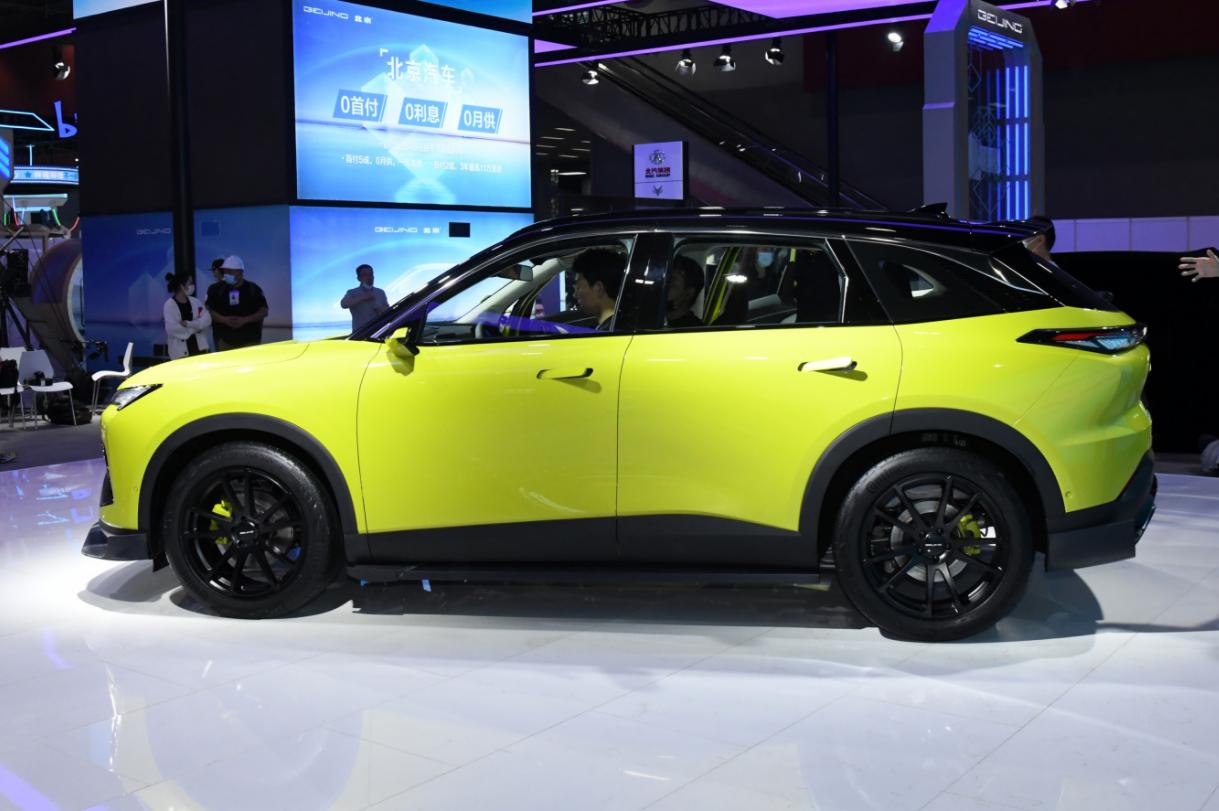 全新SUV北汽魔方售价,北汽魔方鸿蒙