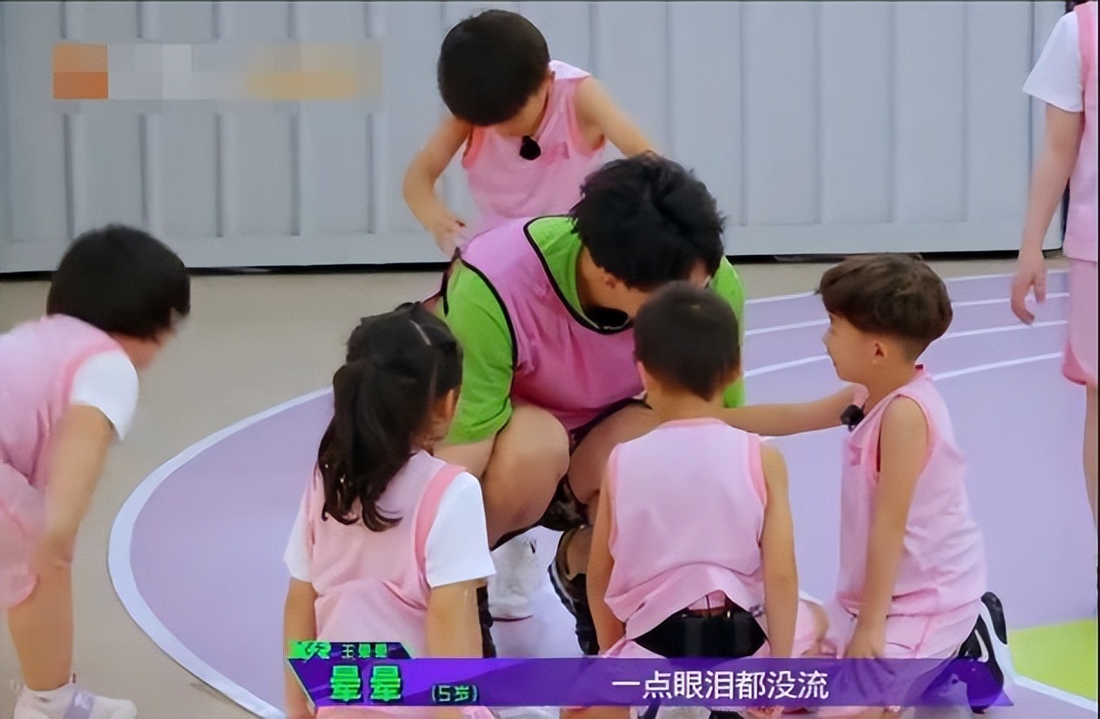 亚洲飞人刘翔现在干什么,现在才知道刘翔当年有多厉害