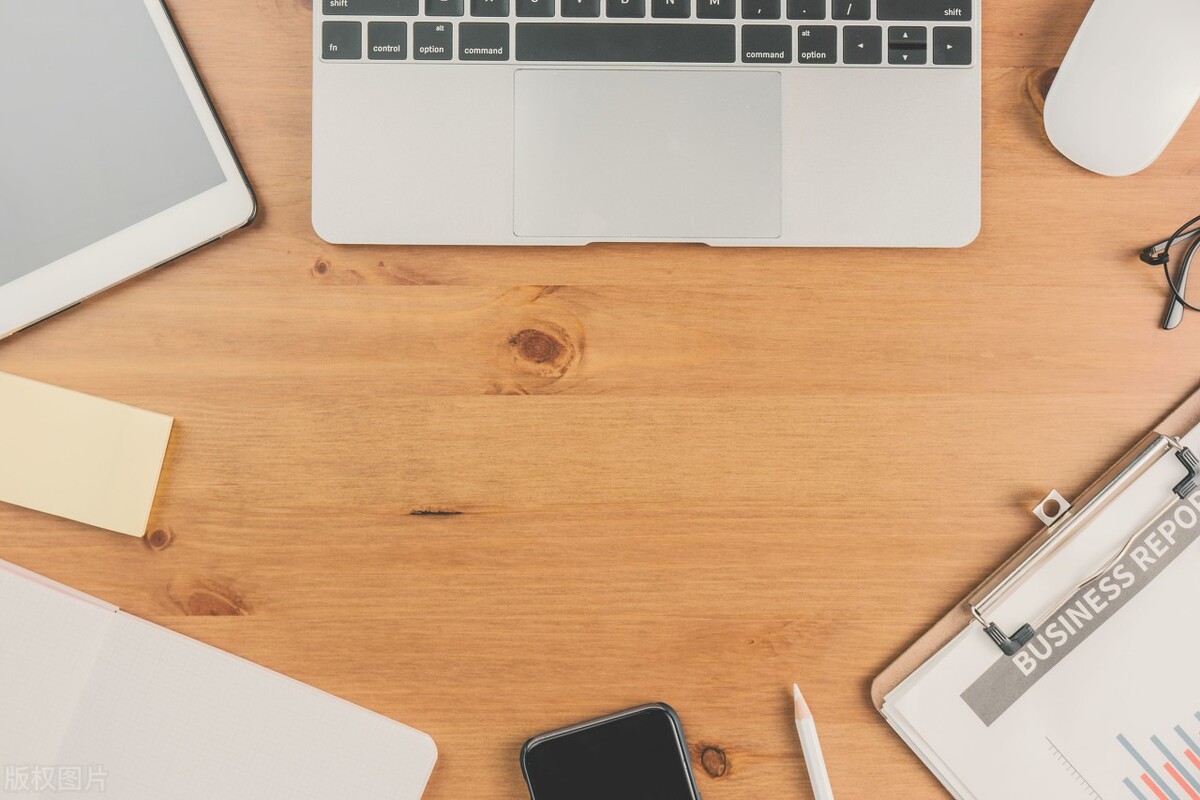 电脑屏幕变色发绿怎么调回来,电脑变色怎么调回来