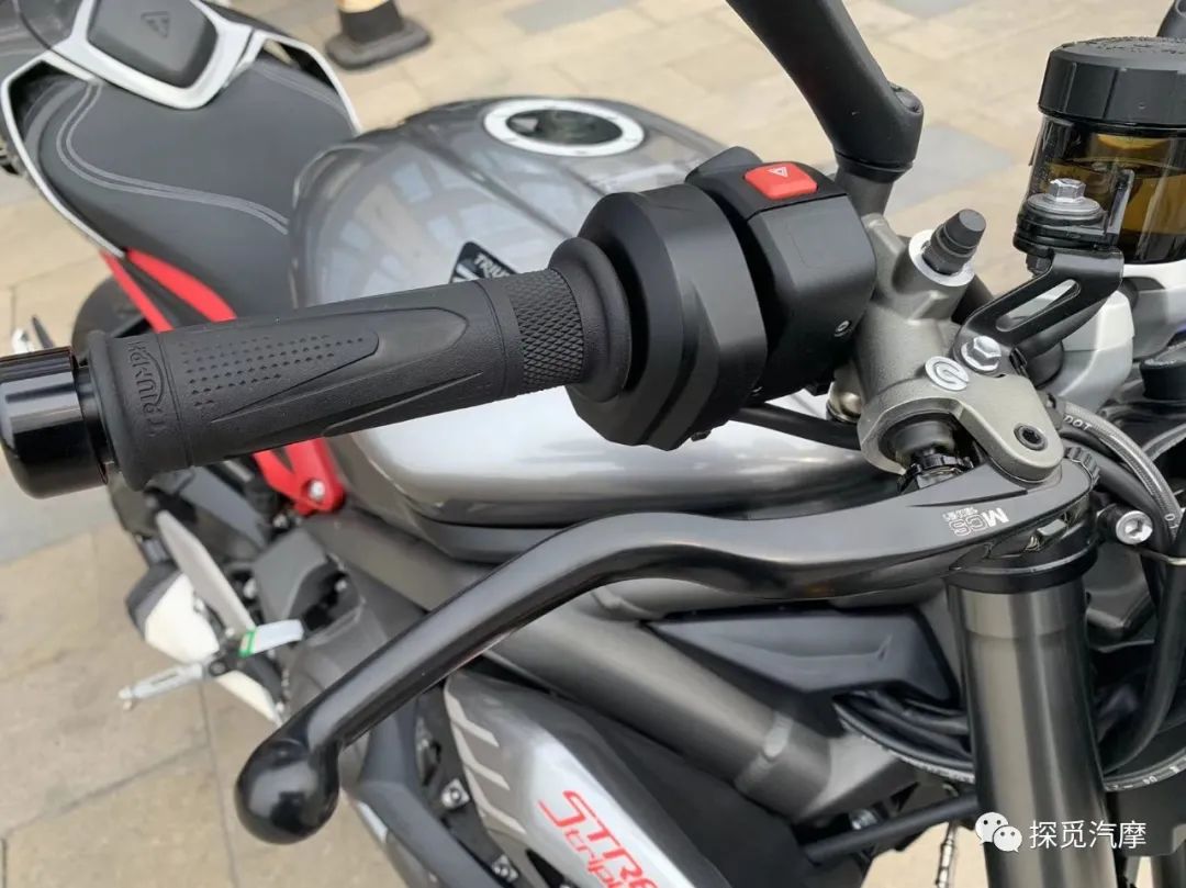 凯旋streettriple765rs评测,凯旋新款streettriple765rs
