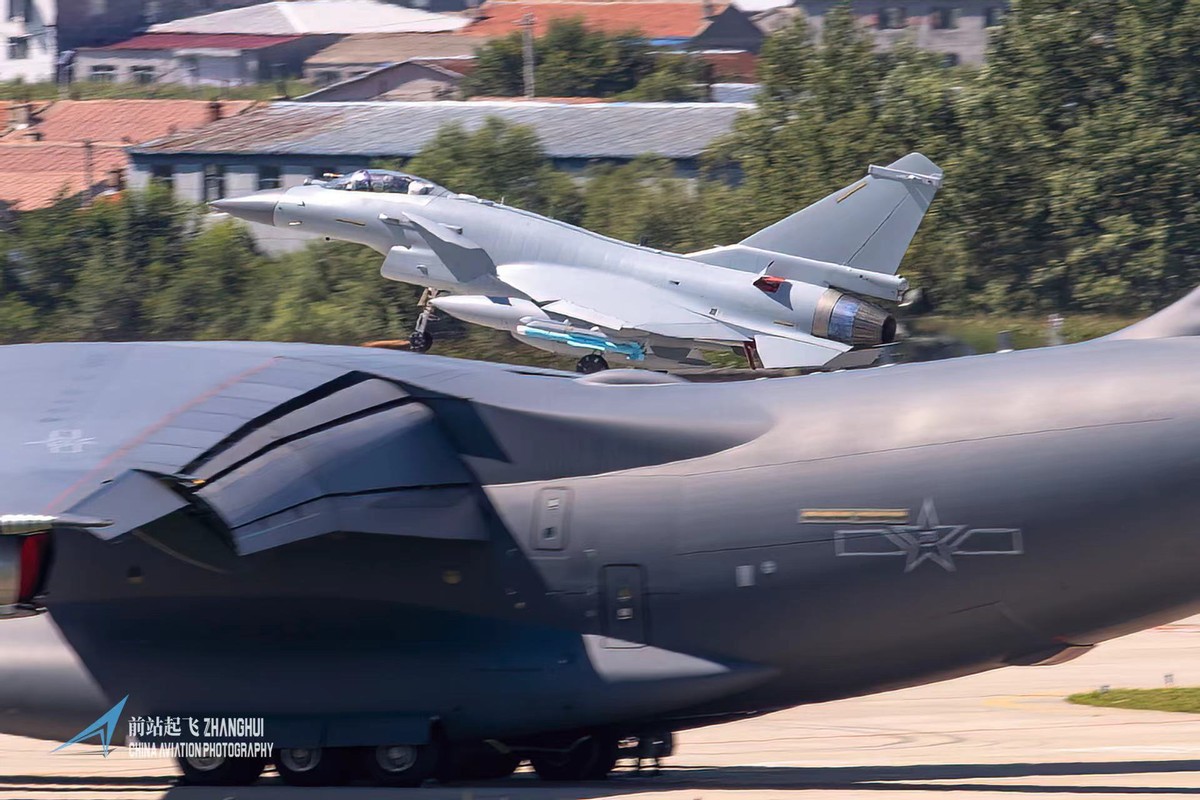 巴铁到货了多少架歼10c,巴铁买了多少架歼10c