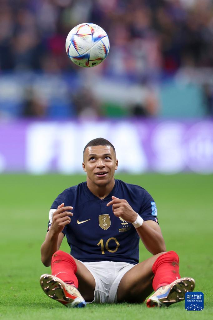 足球风云粤语,足球风云指尖足球