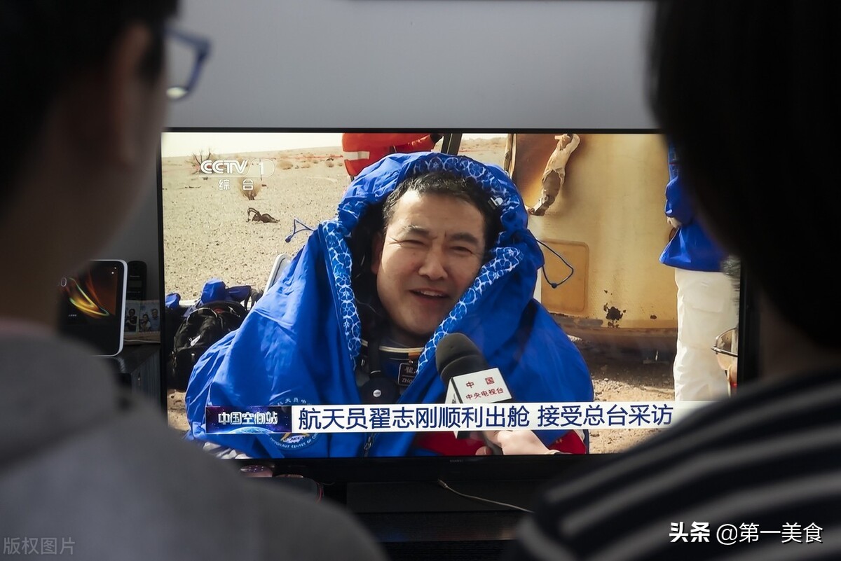 中国航天员的饮食vs外国人伙食,航天员的一日三餐是怎么安排的