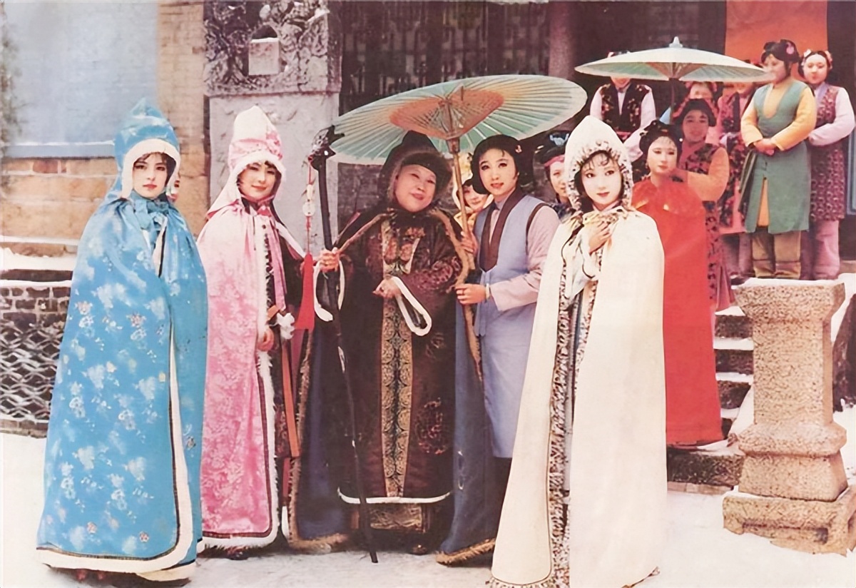 七大名著为何变成四大名著了,八大名著为什么会被变成四大名著