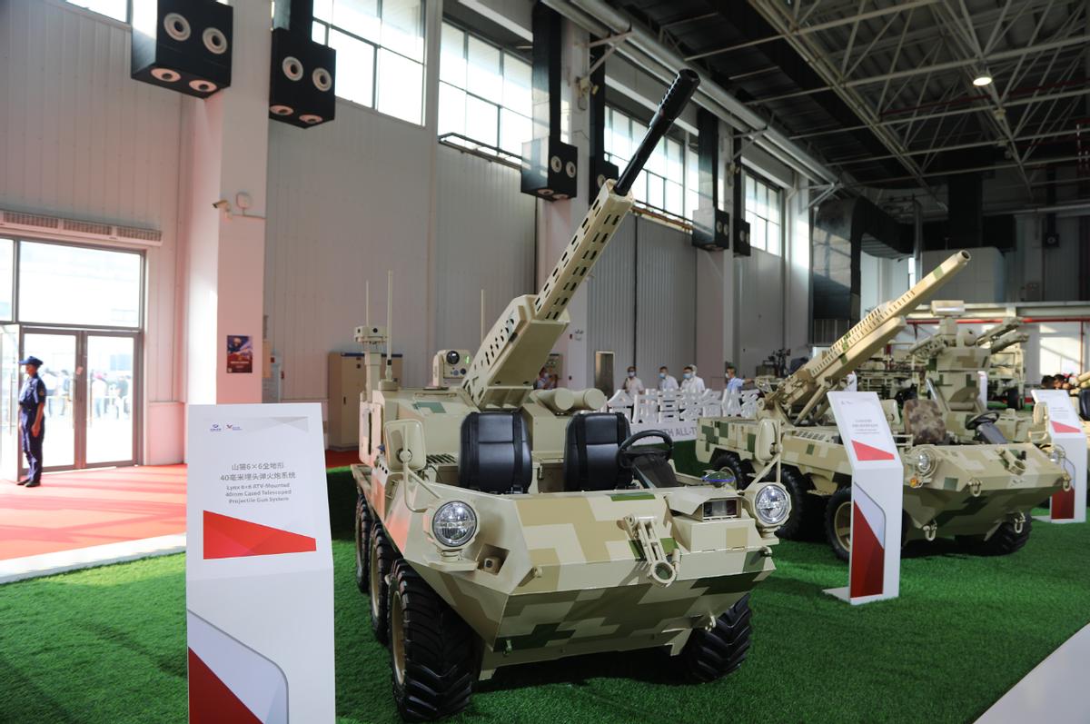 从空降代步，到机步营指挥：“山猫”越来越牛