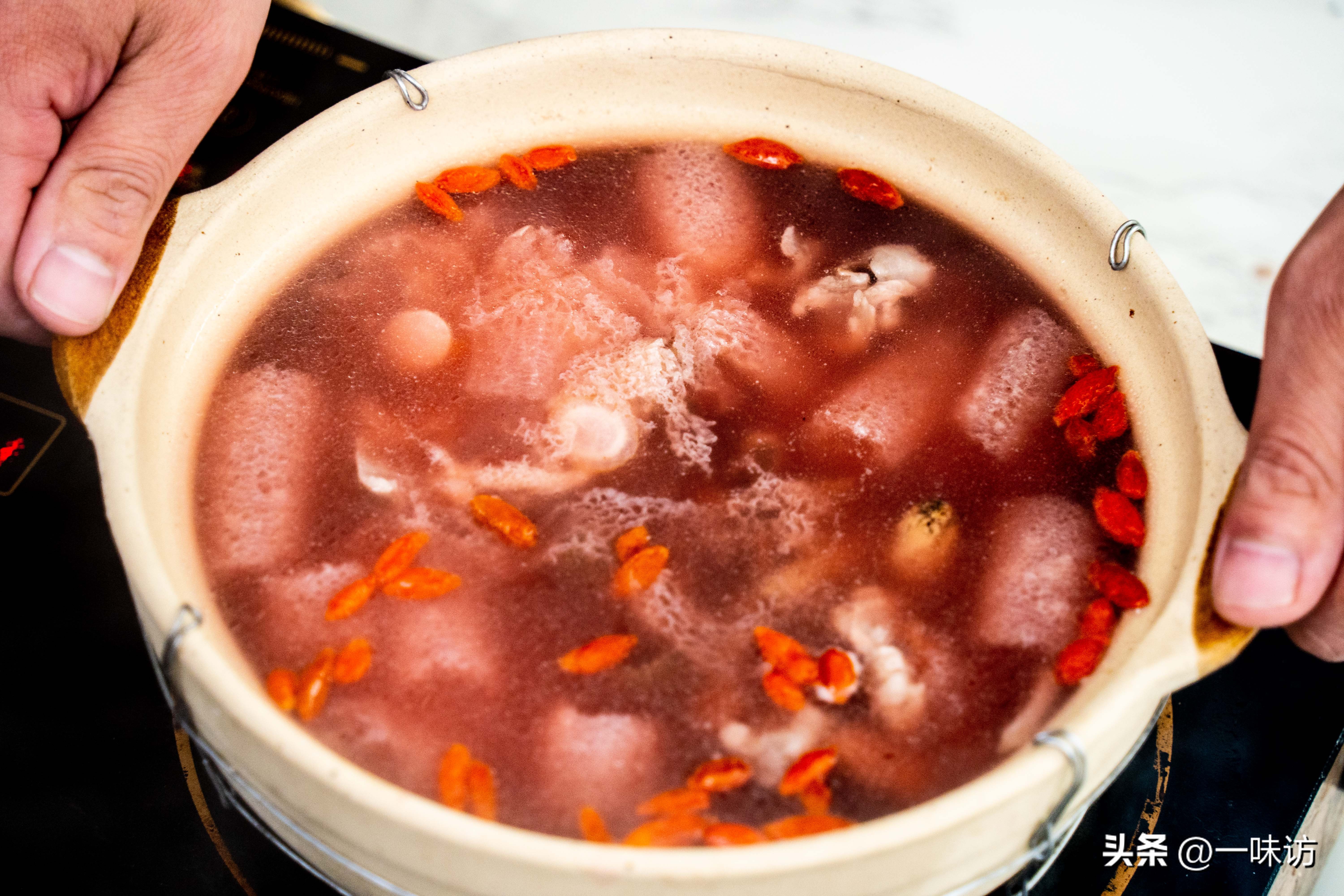 猪心和什么炖汤最好清心护肝,猪心跟什么蒸汤比较清心火