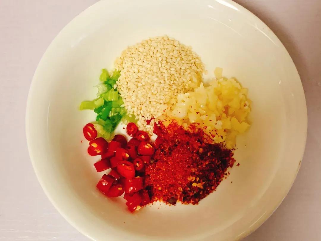 夏日粉条凉拌菜,夏日凉拌菜世界