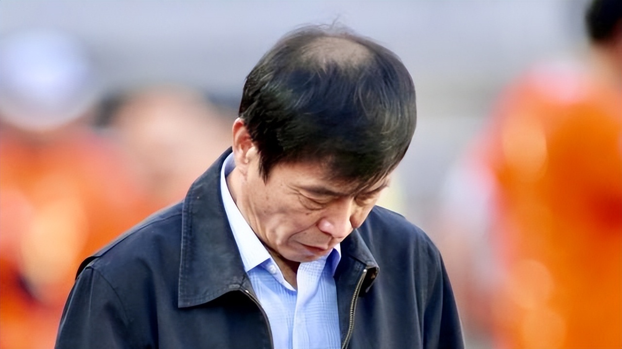 陈戌源被抓：从码头工人到足协主席，如何把中国足球推向深渊？