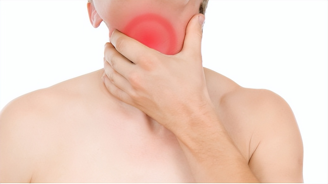 李连杰得甲亢后的照片,李连杰得甲亢前后照片对比