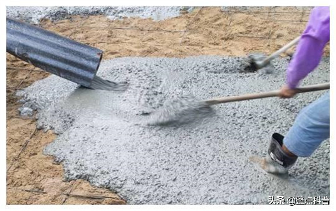 为什么工人往水泥加糖,白糖能阻止水泥硬化这是真的吗