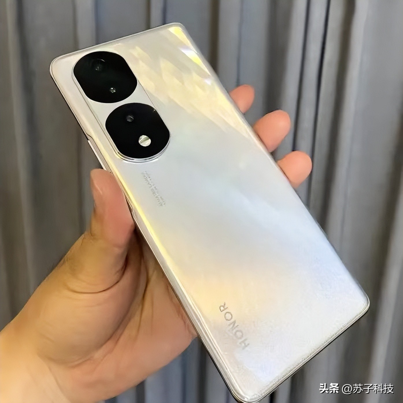 荣耀降价旗舰机,荣耀最便宜的旗舰机