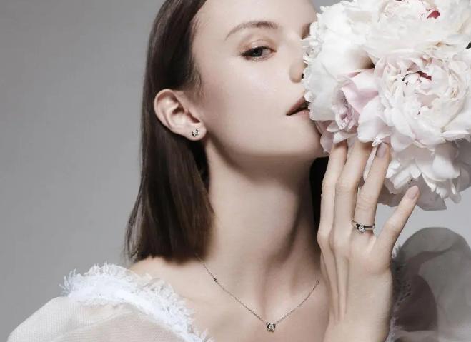 隐私部位的毛发变白，意味着体内有疾病吗？有必要了解！