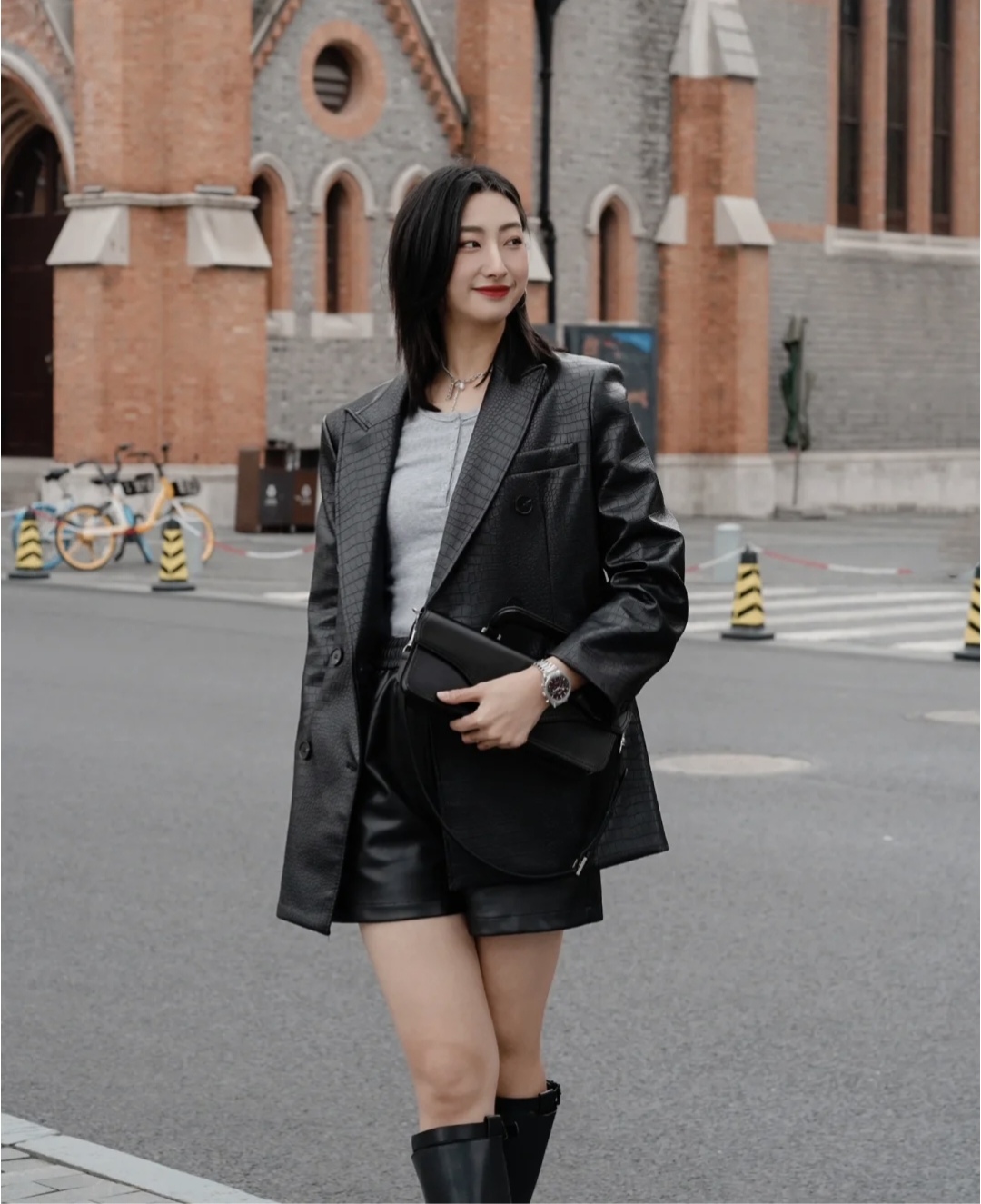 微胖女神张靓颖,张靓颖穿西装的穿搭