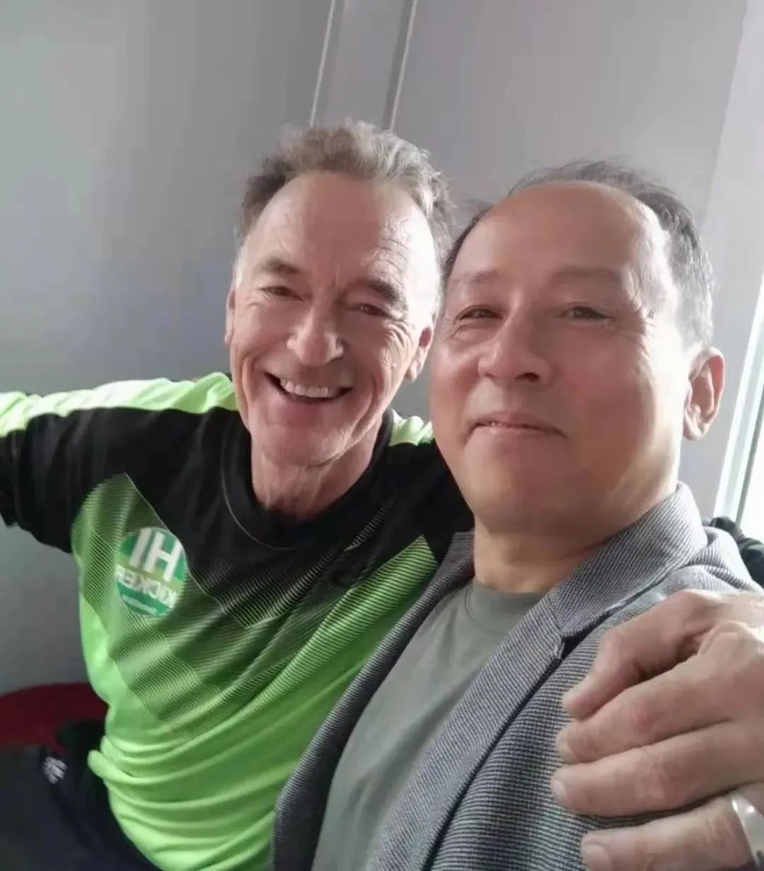 专访何超琼完整版,何超最新发言视频