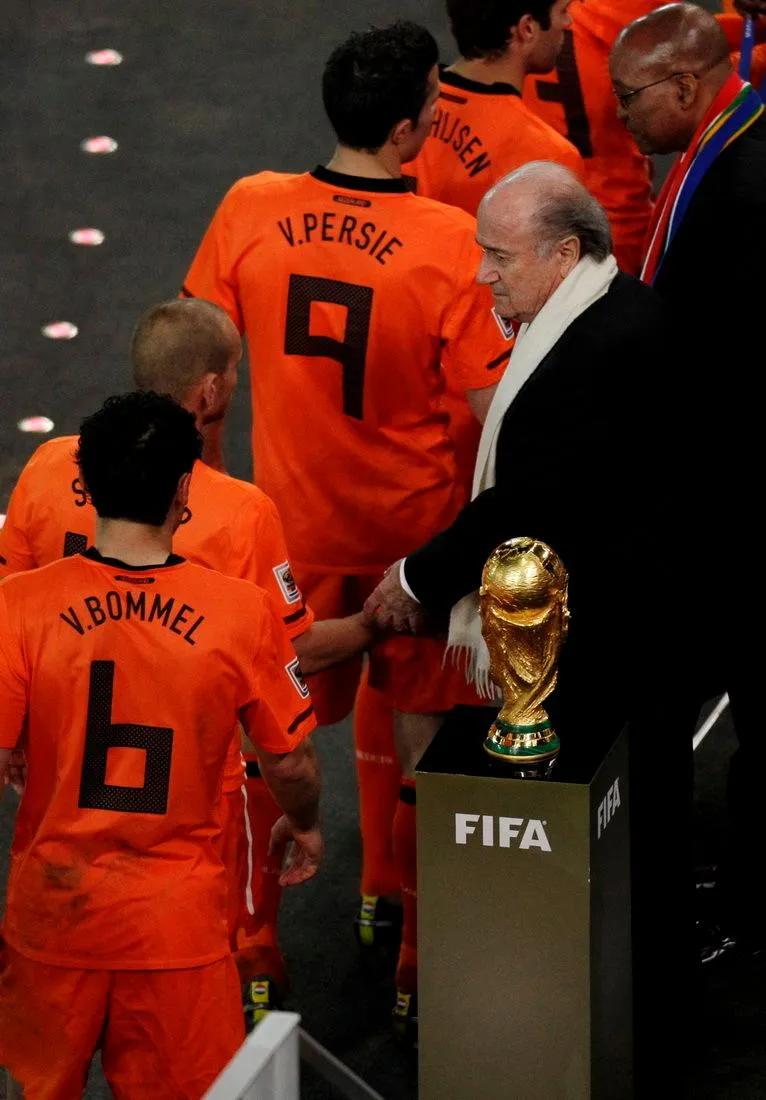 世界杯c罗vs梅西弧线球,世界杯决赛梅西对决解读