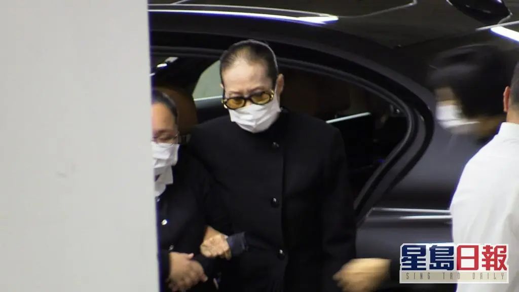 蓝琼缨因为什么去世,赌王二太蓝琼缨传奇的一生