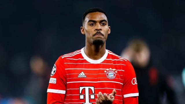 足球转会最新动态皇马,足球转会最新消息姆巴佩