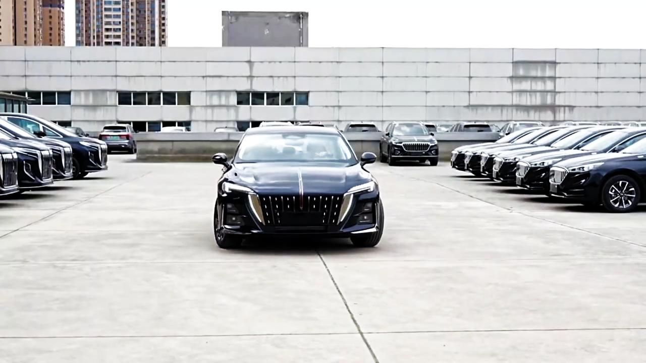 “中国制造”绝了！魔毯悬架+252Ps，比CC漂亮，网友：雅阁买早了